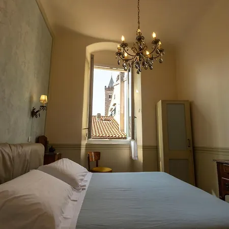 Casa Giangarè Affittacamere Sarzana