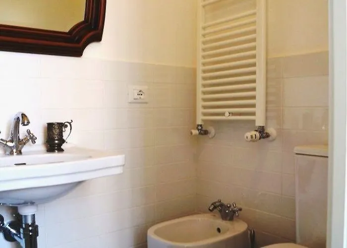 بيت ضيافة Casa Giangare 3*